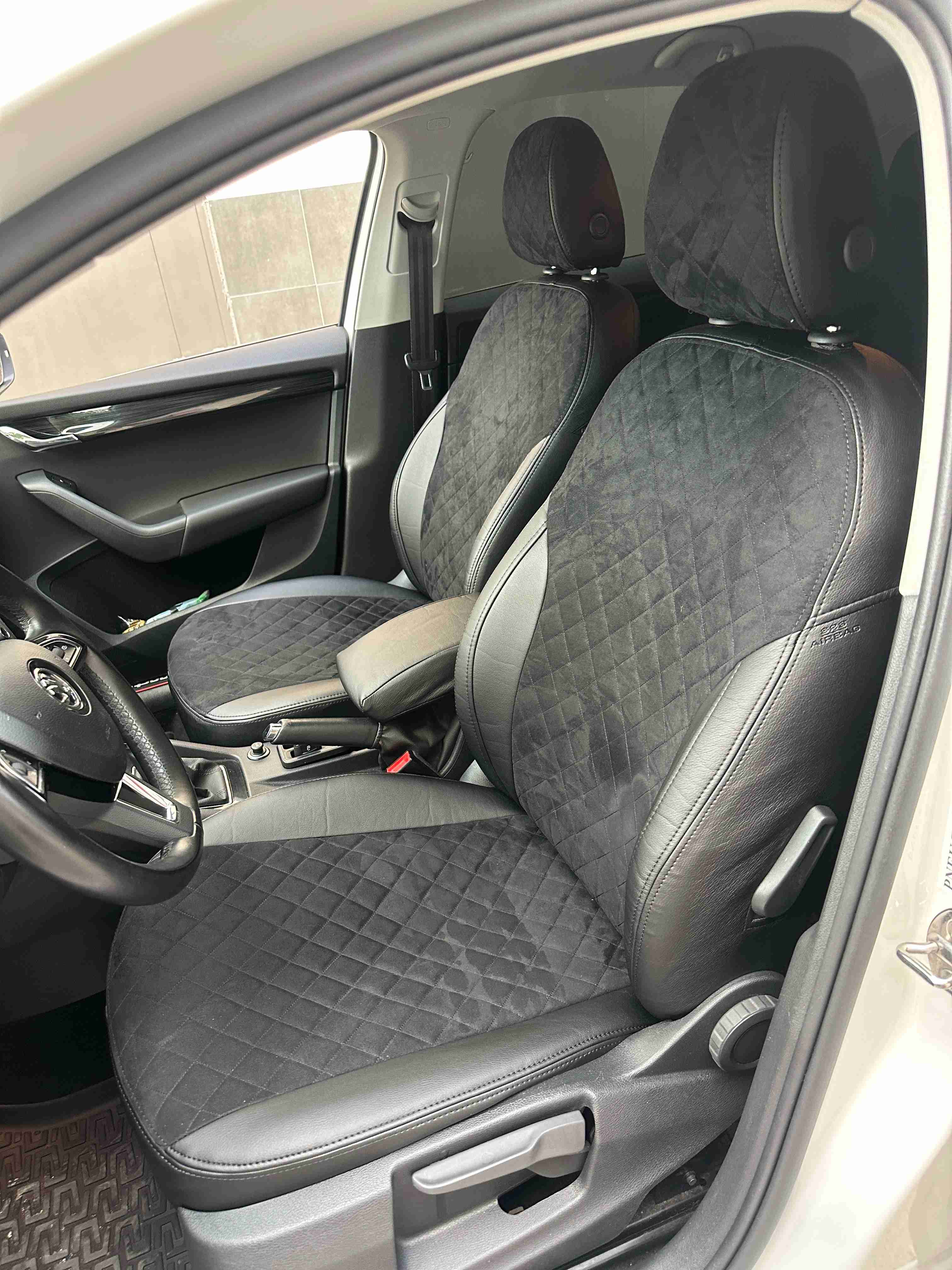 Huse auto Skoda Octavia A7